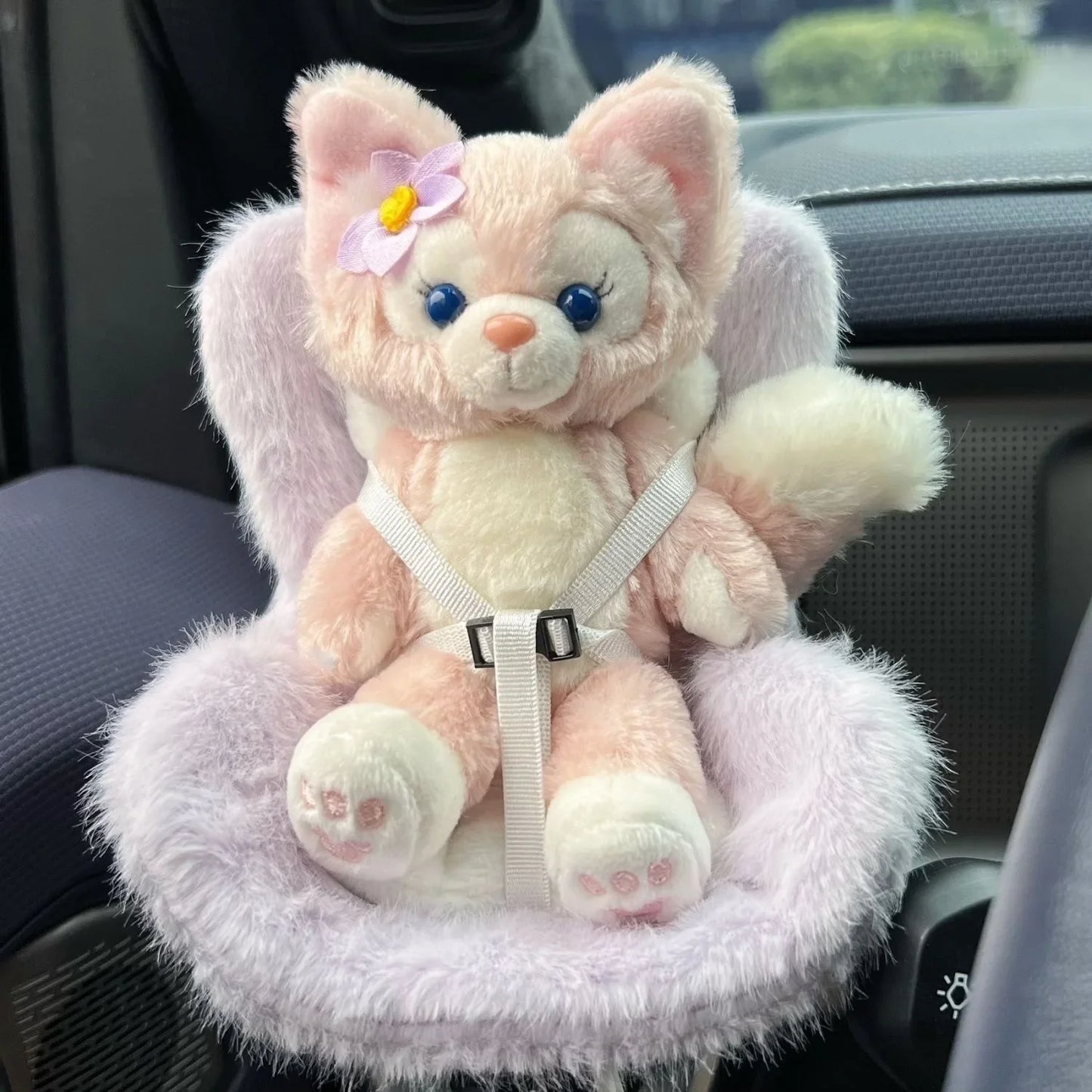 Labubu Car Doll Seat – Cute Safety Seat & Air Vent Decoration (15–17cm Dolls)